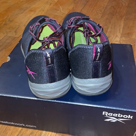 •REEBOK•NWB ASTRORIDE WORK MEMORYTECH MASSAGE FOOTBEED STEEL TOE SHOE SIZE 9.5 - Picture 12 of 16